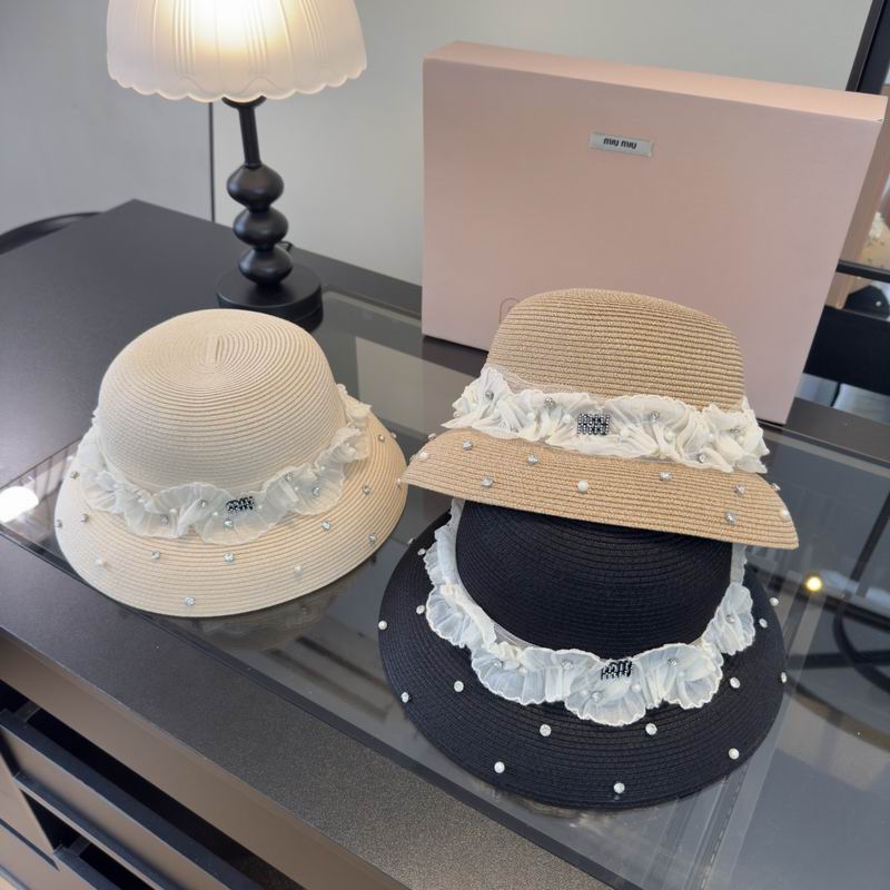 Miumiu top hat 060105